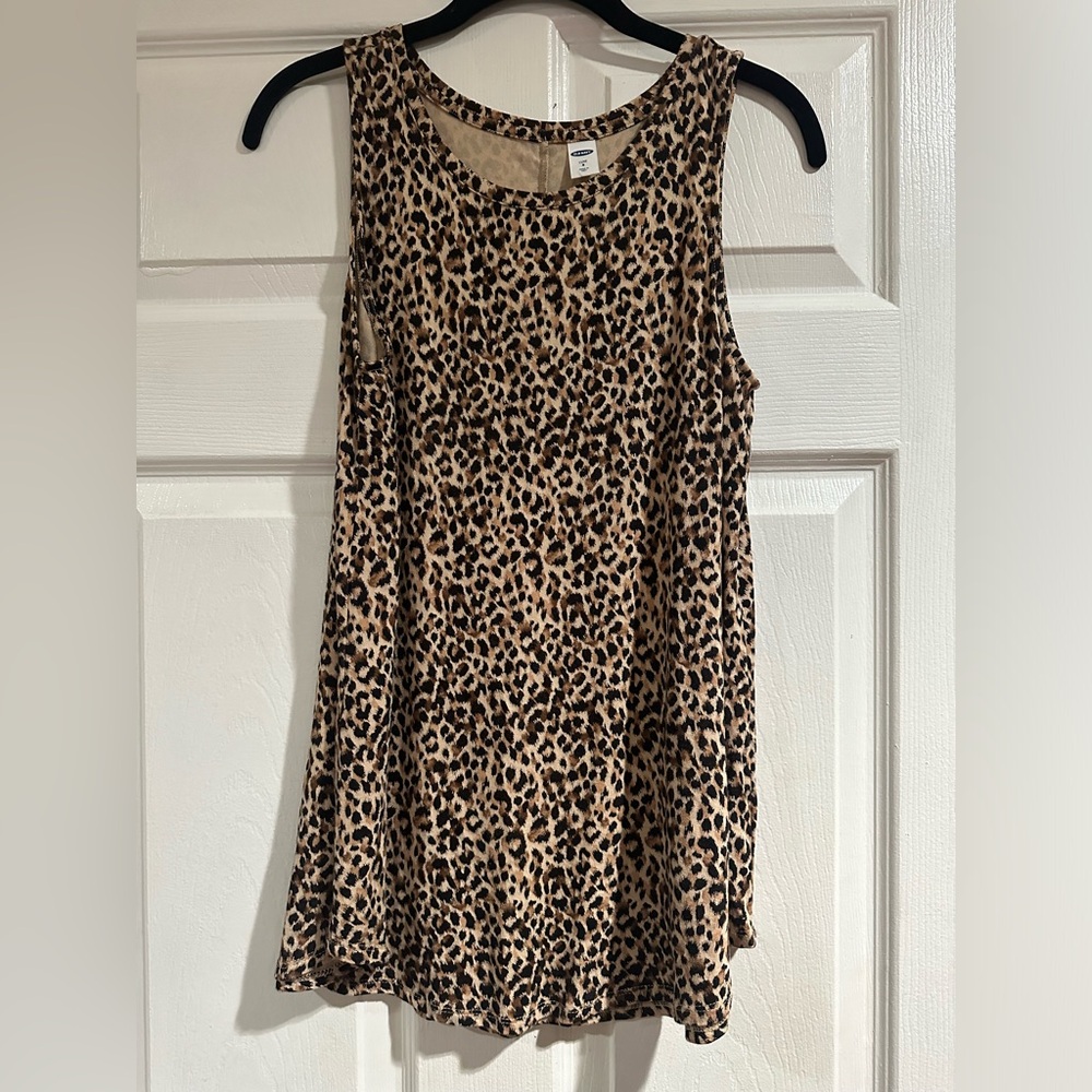 Old Navy women’s tank top EUC